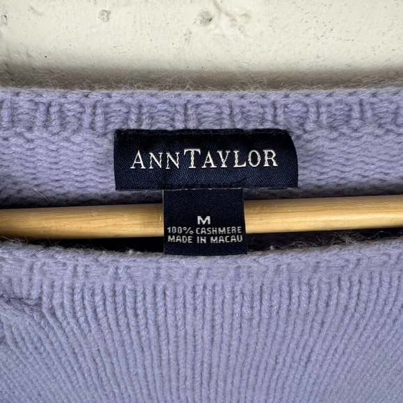 Ann Taylor Cashmere Boat Neck Sweater Purple Medium - Picture 3 of 3